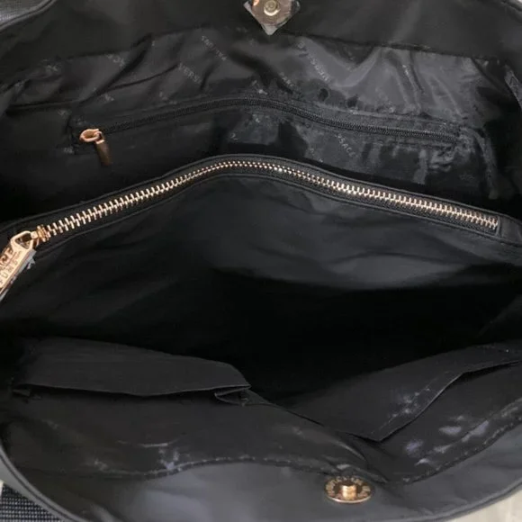 NEW Versace Limited Edition Shoulder Crossbody Bag Tote with dust bag - Picture 5 of 10